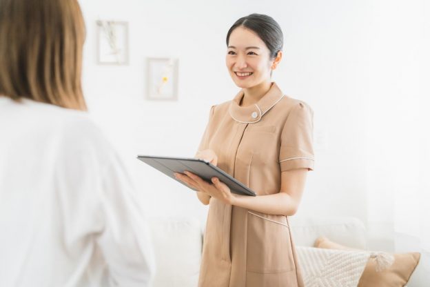 フェイシャルサロンで差が出る美肌ケア!予約前に知るべき施術と効果とは
